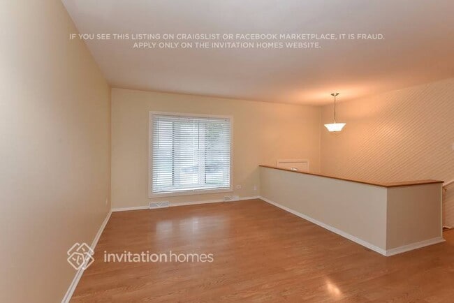 Building Photo - 104 N Elm Ln