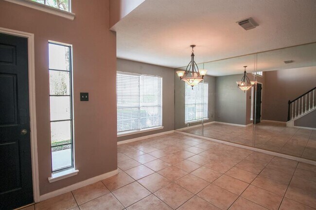 Foto del edificio - 3005 Wood Hollow Dr