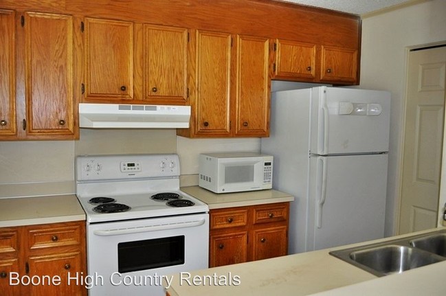 Foto del edificio - 2 br, 1.5 bath House - 148 Creekside Lane