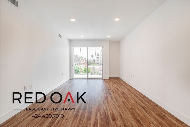 Foto del edificio - 453 S Kenmore Ave