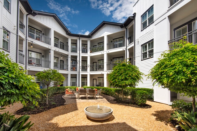 Photo - Moretti Apartments