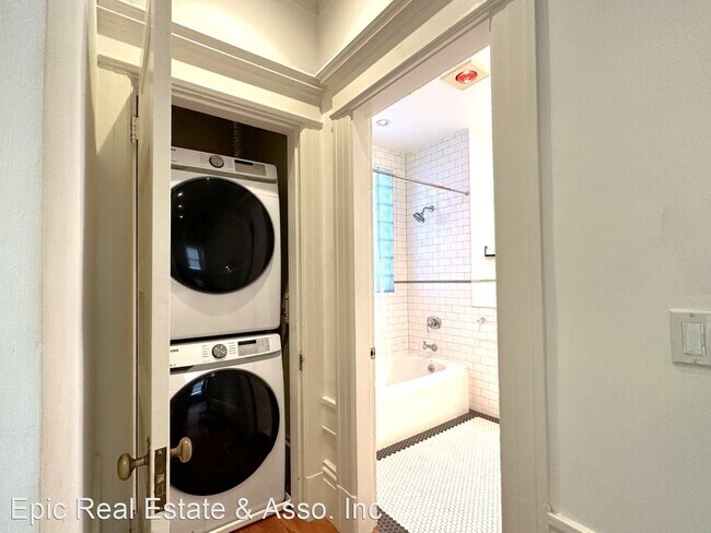 Building Photo - 1 br, 1 bath House - 950 Steiner St. #4