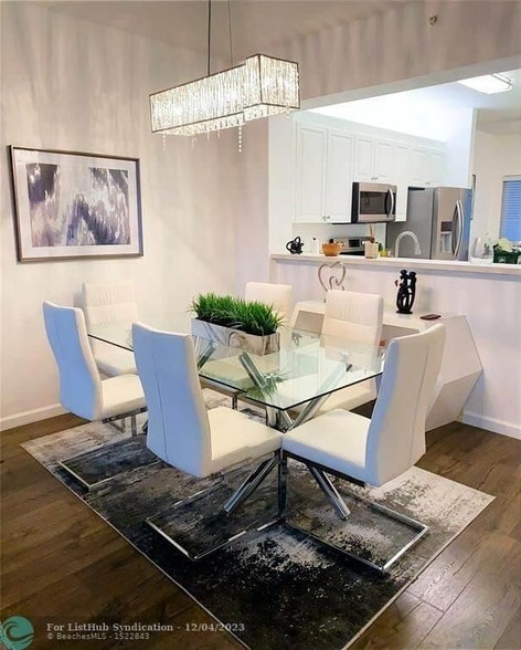 Photo - 7755 Yardley Dr Apartment