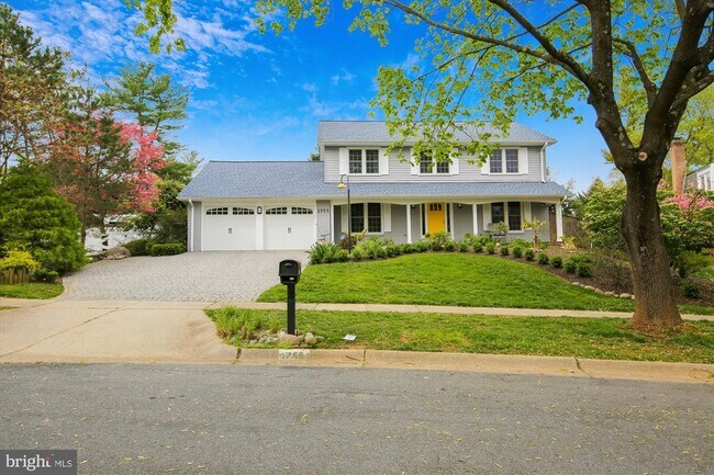 Building Photo - 1755 Glastonberry Rd