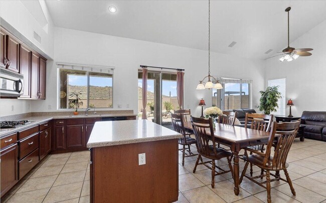Foto del edificio - 35816 N 34th Ln