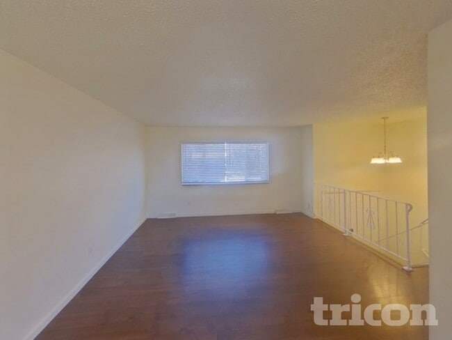 Building Photo - 2226 Wold Ave