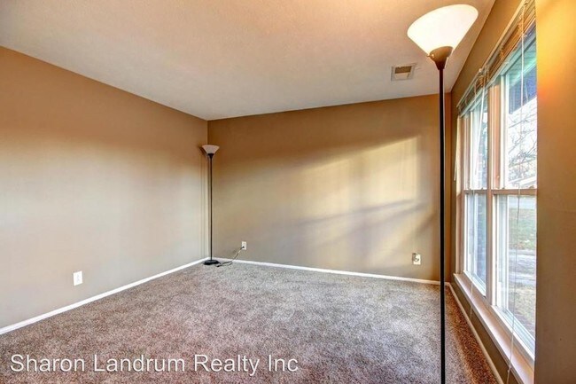 Building Photo - 5119 Rosette Blvd