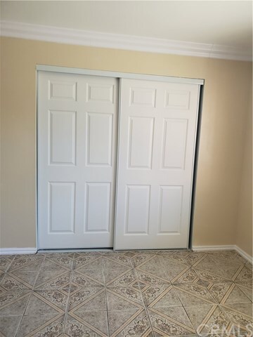 Foto del edificio - 1539 Garfield Ave