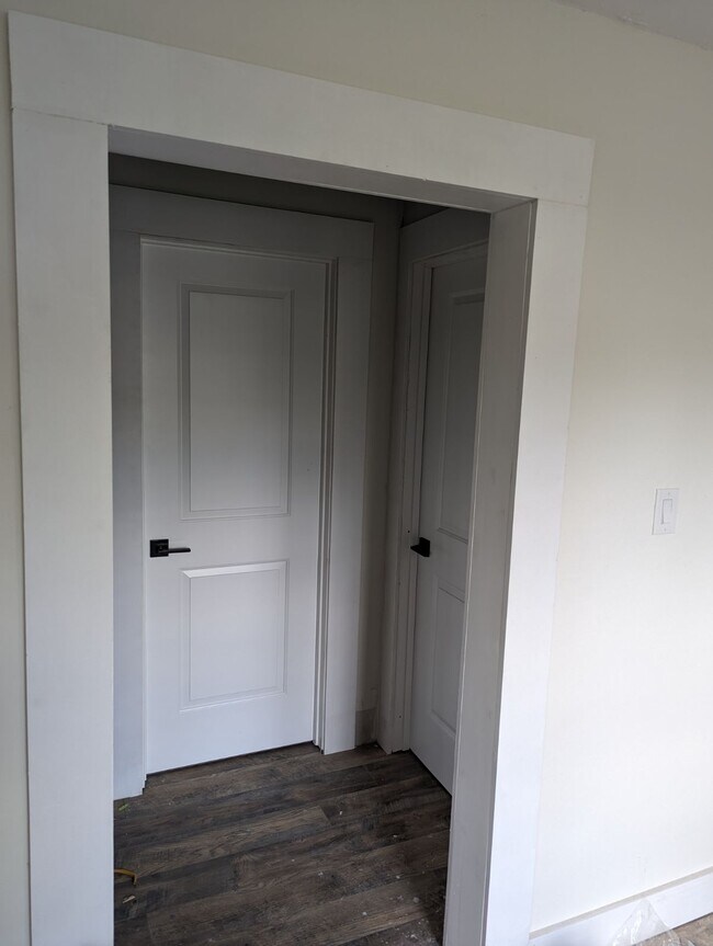 Foto del edificio - 401 E Brier St