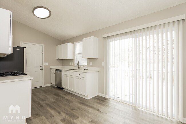 Foto del edificio - 10314 Wisteria Ln