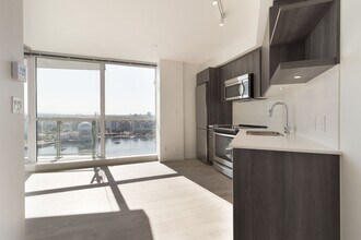 Building Photo - 685 Pacific Blvd