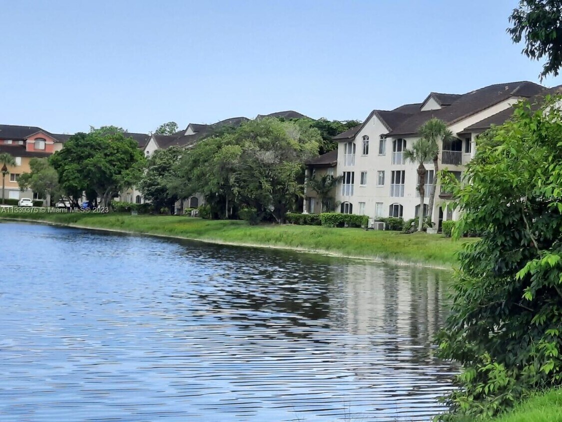 9975 NW 46th St Unit 1036, Doral, FL 33178 Apartment for Rent in