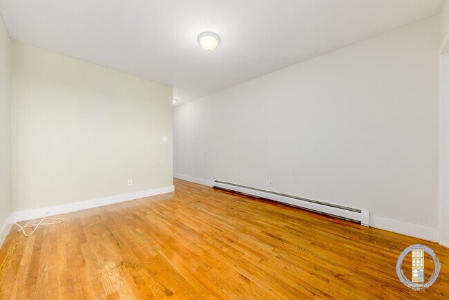 Building Photo - 357 Sumpter St