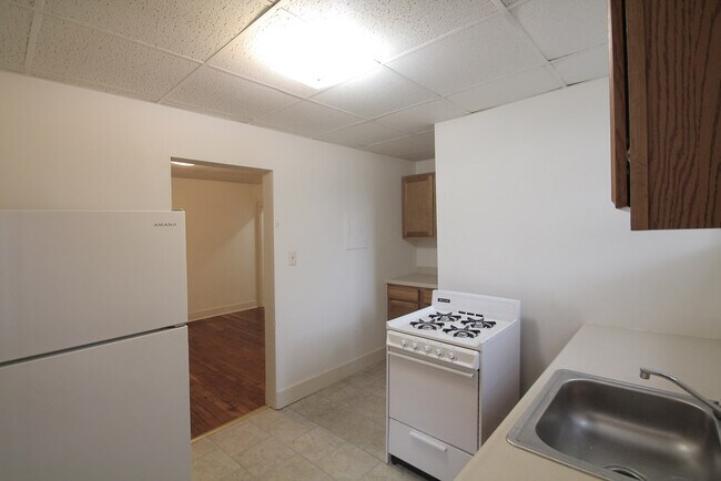 Building Photo - 311 S Trenton Ave