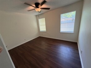 Building Photo - 5422 Timber Creek Dr