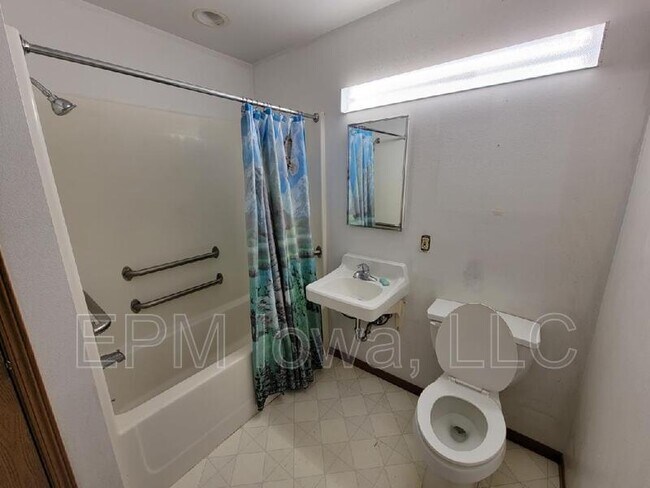 Foto del edificio - 403 7th St SW
