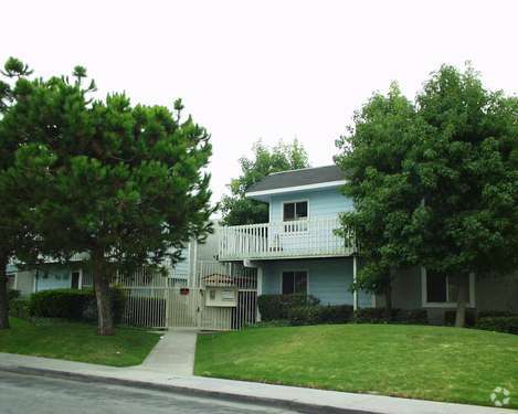 Building Photo - Claretta Avenue Apartments