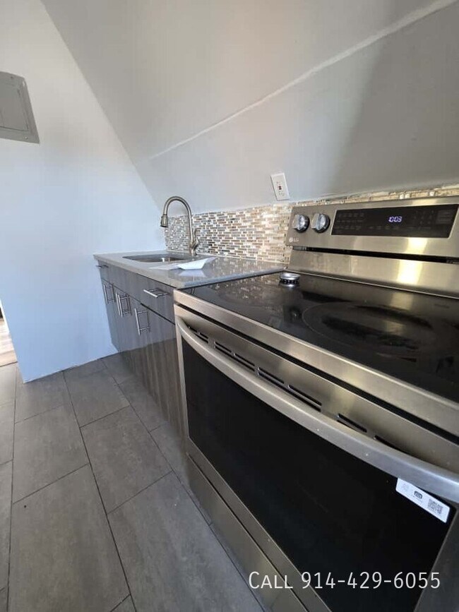 Foto del edificio - 157 Buena Vista Ave