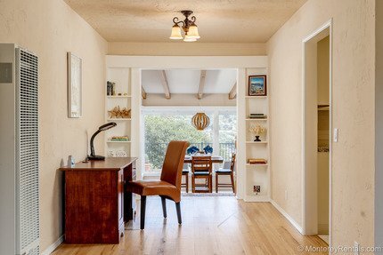 Building Photo - 1000 Portola Dr