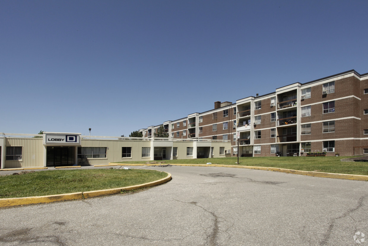 Building Photo - Heath Residences