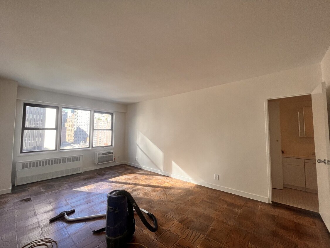 Foto del edificio - 236 E 36th St