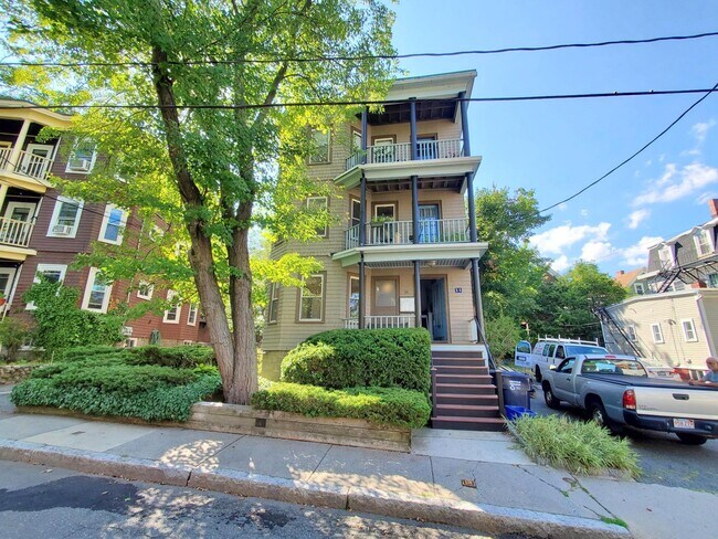 Building Photo - 35 Buena Vista Park