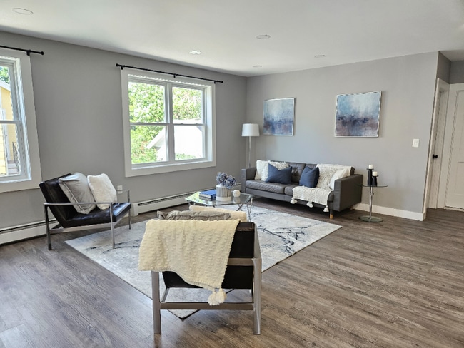 Photo - 11 Waverly Pl Townhome