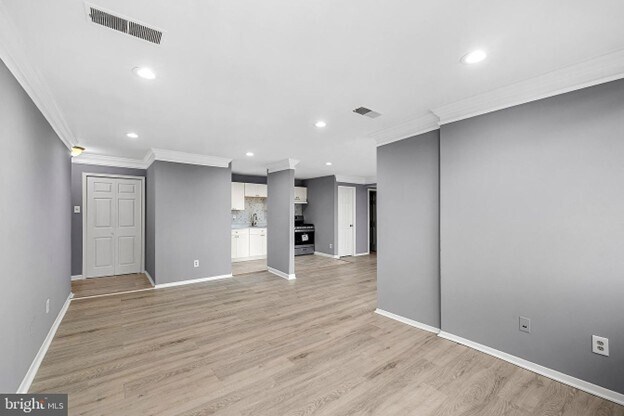 Entry 1 - 509 N Armistead St