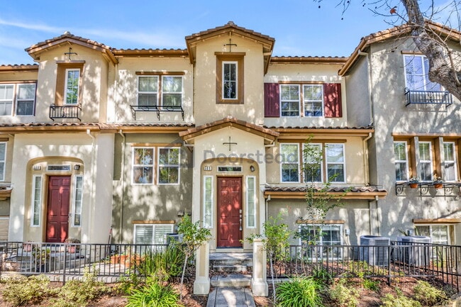 Building Photo - 508 Solomon Ter