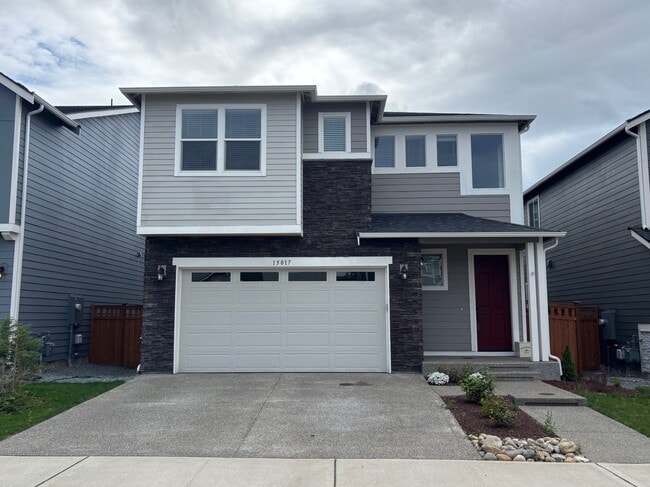 Building Photo - 15017 Tyee Dr E