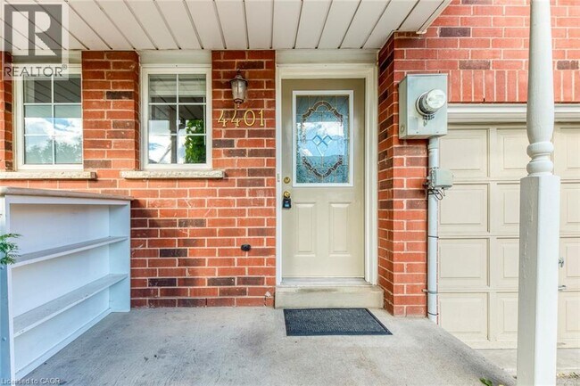 Building Photo - 4401 Peter Dr