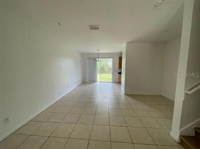 Building Photo - 449 Scarlatti Ct