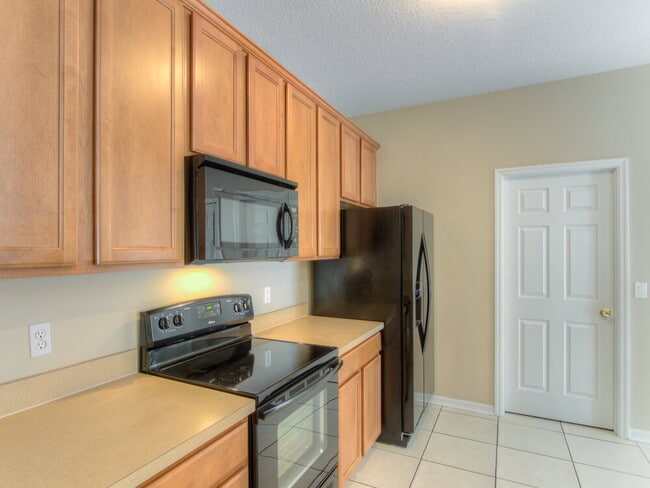 Building Photo - 14122 Sapphire Bay Cir