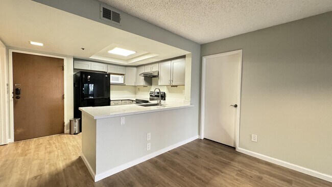 Foto del edificio - 545 Pierce St