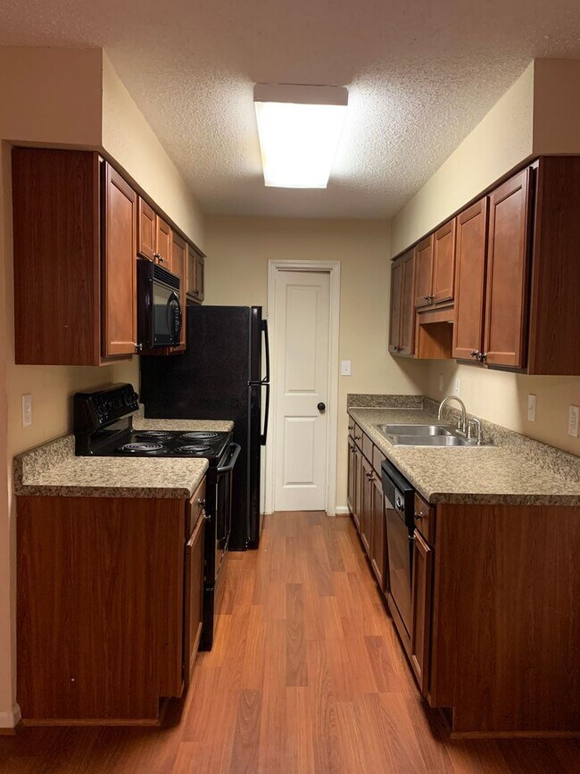 Foto del edificio - Condo for rent in Hoover
