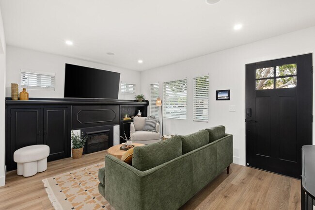 Foto del edificio - 3711 Landis