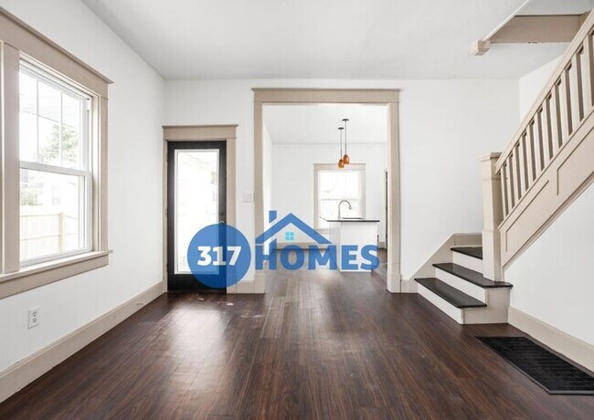Building Photo - Welcome to this beautifully restored 3 bed...