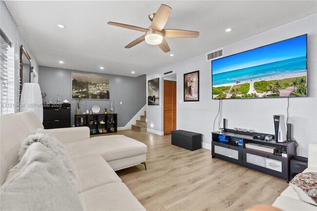 Foto del edificio - 8089 SW 18th Ct