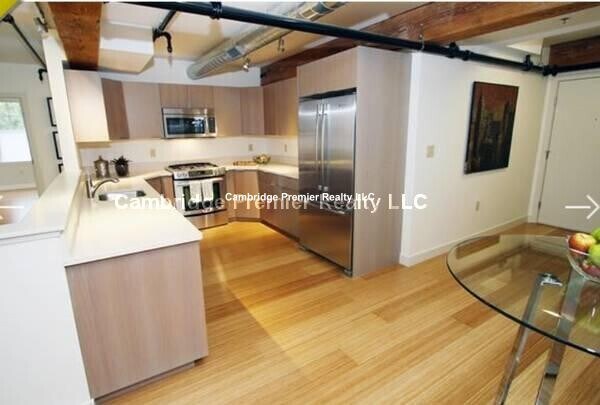 Foto del edificio - 21 Cottage Park Ave