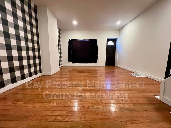Foto del edificio - 1543 S LeCount St