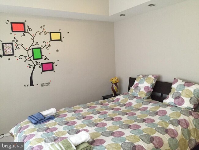 Foto del edificio - 527 S 7th St