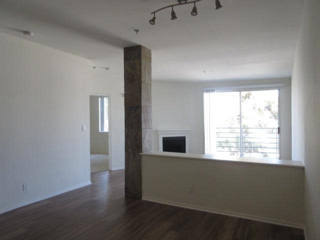 Primary Photo - 2 bedroom in Studio City CA 91604
