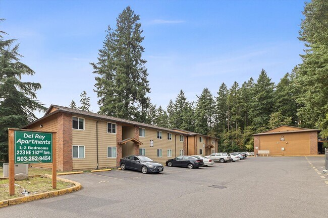 Foto del edificio - Del Ray Apartments