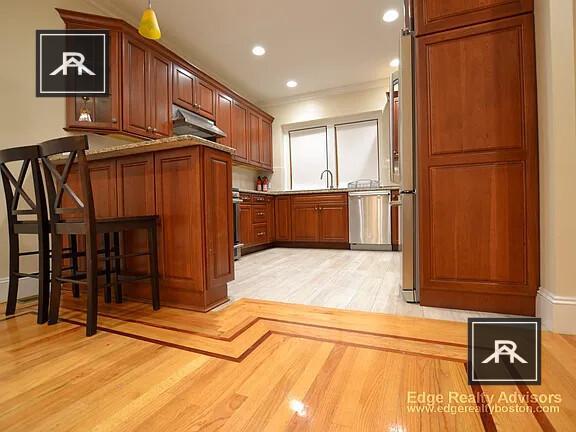 5 bedroom in Brighton MA 02135 - 5 bedroom in Brighton MA 02135 Apartment
