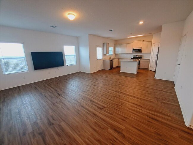 Building Photo - 8005 Copper Prairie Bend