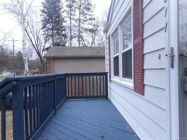 Foto del edificio - 22811 Nancy Ave