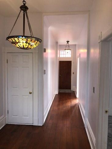 Hallway - 1511 Peralta St