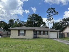 Building Photo - 1309 Westlawn Dr
