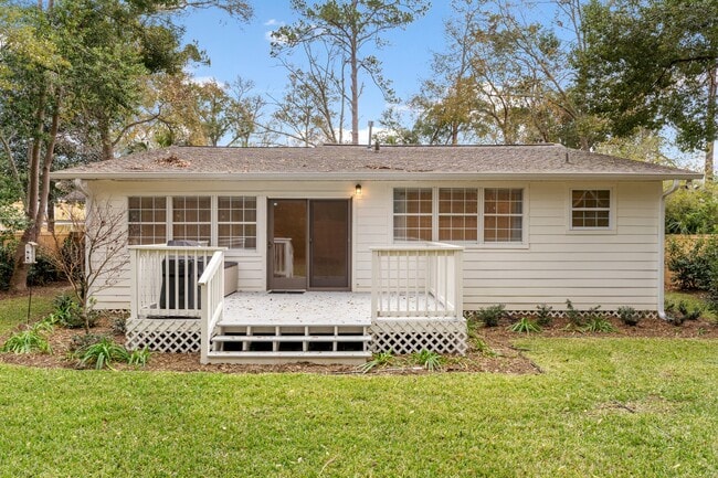 Building Photo - 1936 Truett Dr