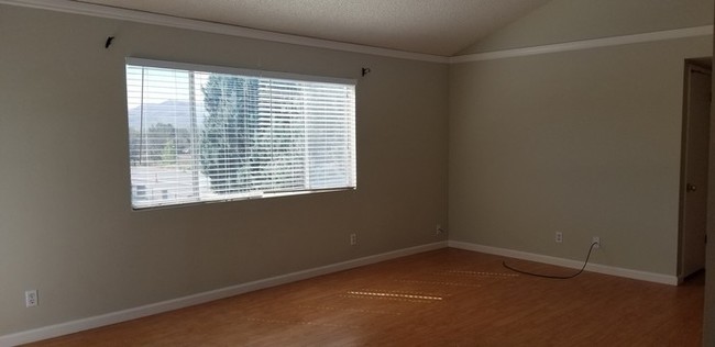 Foto del edificio - 2577 Sycamore Glen Dr